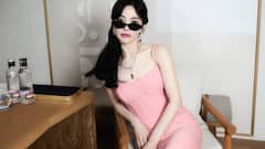 Song Hye Kyo's Pink Gown Moment Is A Total Style Win, See Pics