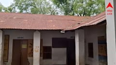 বৃষ্টি থেকে বাঁচতে ছাতা মাথায় ক্লাসে শিক্ষক-পড়ুয়া, হাল ফেরানো আশ্বাস সাংসদ রচনা বন্দ্যোপাধ্যায়ের