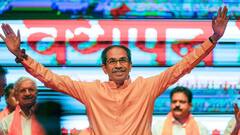 महाराष्ट्र में चुनाव से पहले उद्धव ठाकरे ने किया 'सीक्रेट' डिनर! क्यों जुटे एक साथ सभी विधायक-सांसद?