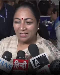 Delhi CM Rekha Gupta ने जगन्नाथ रथ यात्रा में लिया हिस्सा | ABP News