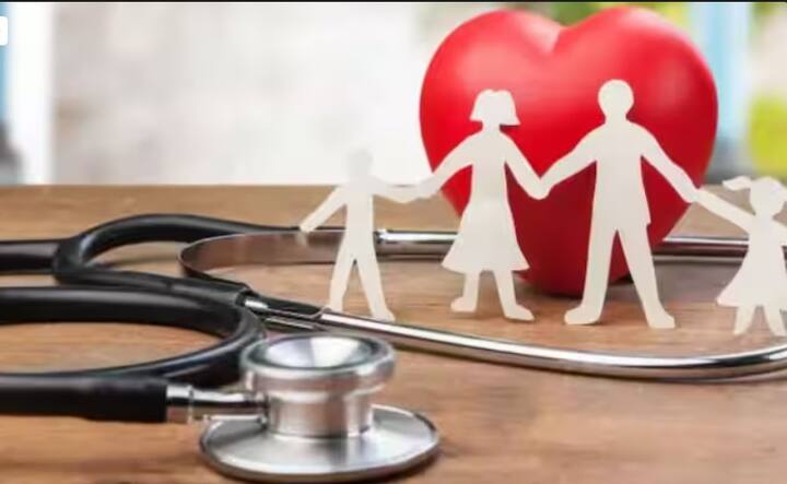 ਰਾਸ਼ਨ ਕਾਰਡ ਧਾਰਕਾਂ ਨੂੰ ਹੁਣ ਇੱਕ ਰਾਸ਼ਟਰ ਇੱਕ ਰਾਸ਼ਨ ਕਾਰਡ ਦੀ ਸਹੂਲਤ ਮਿਲੇਗੀ। ਜਿਸ ਨਾਲ ਪ੍ਰਵਾਸੀ ਮਜ਼ਦੂਰ ਵੀ ਦੇਸ਼ ਦੇ ਕਿਸੇ ਵੀ ਹਿੱਸੇ ਵਿੱਚ ਆਪਣੇ ਕਾਰਡ ਤੋਂ ਰਾਸ਼ਨ ਪ੍ਰਾਪਤ ਕਰ ਸਕਣਗੇ। ਇਹ ਸਹੂਲਤ ਉਨ੍ਹਾਂ ਲੋਕਾਂ ਲਈ ਫਾਇਦੇਮੰਦ ਹੈ। ਜੋ ਪ੍ਰਵਾਸ ਕਰਦੇ ਹਨ।