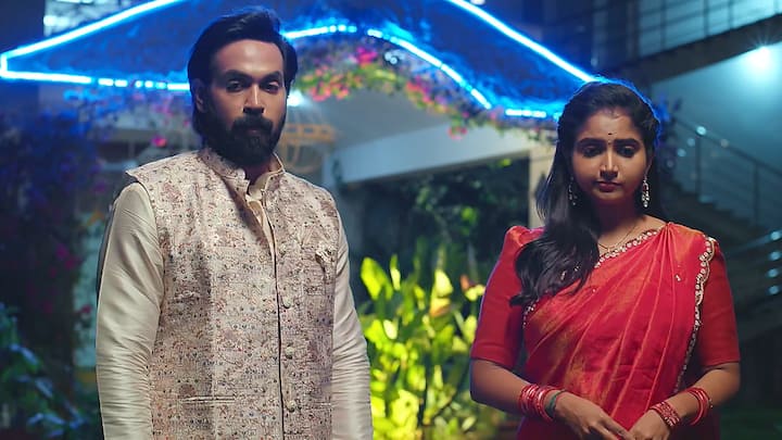 పెళ్లికి ఇష్టం లేకుండా ఒప్పుకుంటాడు రాజ్. అదే విషయాన్ని కావ్యకు చెబుతాడు..బెదిరించిందని పెళ్లి చేసుకుంటారా? ఇష్టపడితే పెళ్లి చేసుకుంటారా? మీరే ఆలోచించుకోండి అనేసి వెళ్లిపోతుంది కావ్య