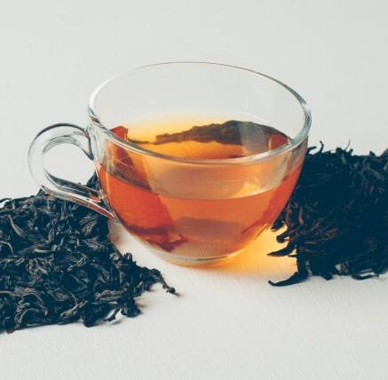 ਗਰਮੀਆਂ 'ਚ ਬਲੈਕ ਟੀ ਪੀਣ ਦੇ ਫਾਇਦੇ ਨਾਲ ਹੀ ਜਾਣੋ ਸਾਵਧਾਨੀਆਂ