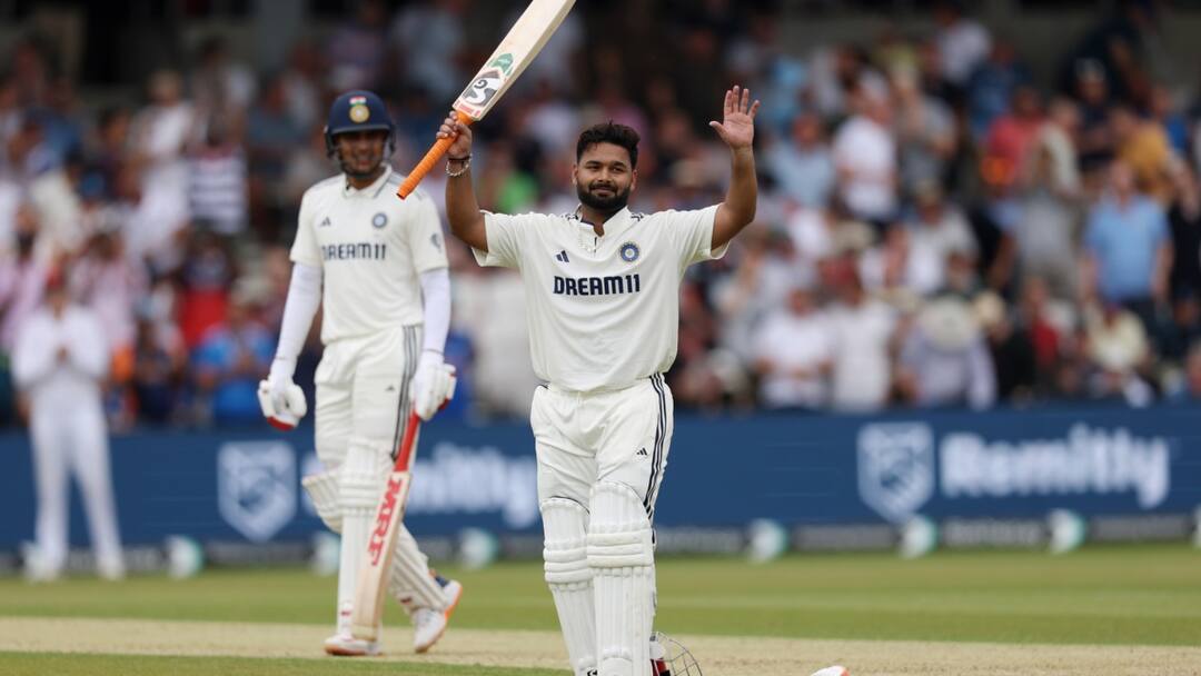 படிப்புத்தான் முக்கியம்! ஏழை மாணவியின் கல்லூரி கனவை நனவாக்கிய ரிஷப் பண்ட் ! நெகிழ்ச்சியான சம்பவம்