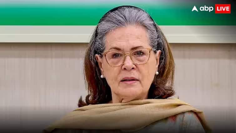 રાહુલના 'મત ચોરી'ના આરોપ પર ભાજપનો પલટવાર: 'નાગરિકતા પહેલાં જ સોનિયા ગાંધીનું નામ મતદાર યાદીમાં હતું'