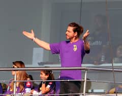 शाहरुख खान ने 2 पाकिस्तानी खिलाड़ियों को अपनी टीम में किया शामिल, मच सकता है बवाल