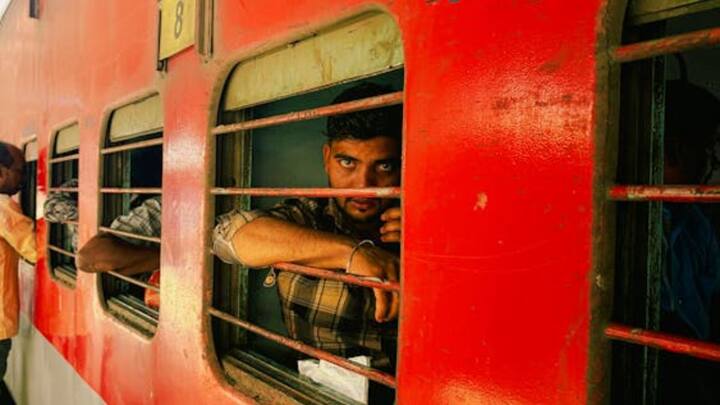 मरीजों को कोई परेशानी न हो, इसके लिए आचार्य तुलसी कैंसर अस्पताल से ही मरीजों को पास बनाकर भी दे दिया जाता है. इसमें कैंसर मरीजों और अटेंडेंट को रेलवे 25 से 75 प्रतिशत तक किराए में छूट देता है.