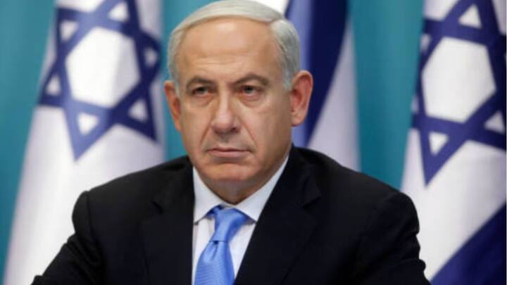 এর পর ১৯৭৩ সালে ইজরায়েল যখন মিশর এবং সিরিয়ার সেনাবাহিনীকে পরাস্ত করে, সেই সময় ওই দুই দেশকে সোভিয়েত ইউনিয়নের প্রভাব থেকে মুক্ত করতে বোড়ের ভূমিকা পালন করে ইজরায়েল। আমেরিকার মধ্যস্থতায় ইজরায়েল এবং মিশরের মধ্যে শান্তিচুক্তি স্বাক্ষরিত হয় ১৯৭৯ সালে। এমনিতেই ইহুদিদের প্রতি সমব্যথী আমেরিকার সাধারণ নাগরিক। ১৯৭২ সালে মিউনিখে প্যালেস্তিনীয় সশস্ত্র সংগঠন হামলা চালালে, ১১ জন ইজরায়েলি অলিম্পিক খেলোয়াড় প্রাণ হারান। তার পর সেই সমবেদনা আরও বেড়ে যায়।