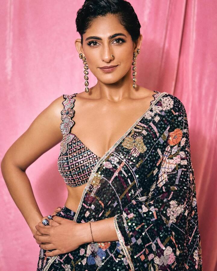 एक्ट्रेस ने इसके बारे में किसी को नहीं बताया और अकेले जाकर अबॉर्शन करवा लिया. बाद में एक फ्रेंड को इस बारे में बताकर रोने लगीं.