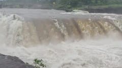 गंगापूर धरणातून विसर्ग, सोमेश्वर धबधब्याचे रौद्ररूप; पर्यटकांना प्रशासनाकडून सूचना