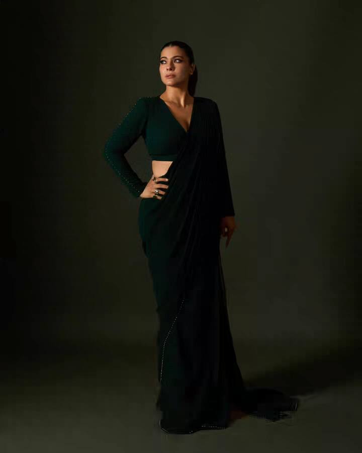 काजोलच्या वयाची पन्नाशी उलटली आहे पण तरीही ती आजही अनेक नव्या अभिनेत्रींना टक्कर देते.