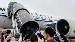 कितना पुराना है प्लेन, फ्लाइट में सफर करने से पहले ऐसे कर सकते हैं चेक