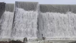 Jamnagar Rain: ધોધમાર વરસાદને લઈ રણજીત સાગર ડેમ ઓવરફ્લો, અદભુત નજારો જોવા મળ્યો, જુઓ તસવીરો