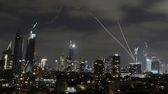 ईरान पर बरसा इजरायली कहर! IDF का दावा- 6 मिलिट्री एयरपोर्ट, 15 लड़ाकू विमान किए तबाह