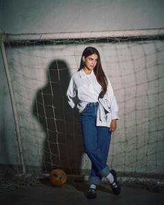 Genelia Deshmukh: लाखात एक दिसते सुरेख; जिनिलिया डिसूझाचा देसी लूक!