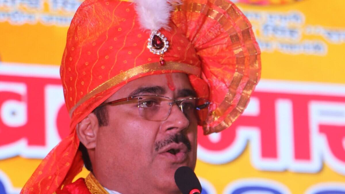 सपा से निष्कासन के बाद राकेश प्रताप सिंह का बड़ा बयान, कहा- मैं तो इस्तीफा देना चाहता था, मुझे रोका...