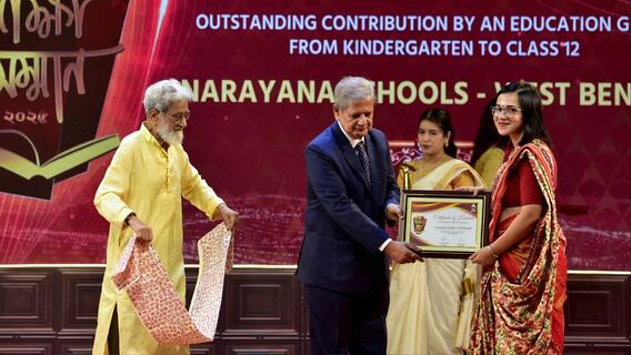 এবিপি আনন্দ শিক্ষা সম্মানে সম্মানিত নারায়ণা স্কুলস্ -ওয়েস্ট বেঙ্গল