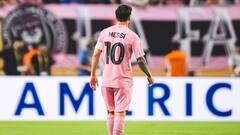 Lionel Messi: প্ল্যাকার্ড হাতে, কেক কেটে চলল উদযাপন, কলকাতায় মেসির জন্মদিন পালনের ছবি শেয়ার করল ফিফা