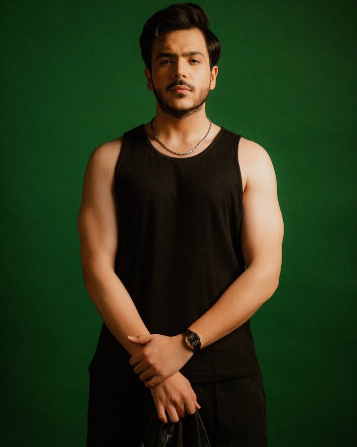 भव्य गांधी के बाद राज आनंदकट ने टपु के आइकॉनिक रोल को प्ले किया. बाद में इन्होंने भी साल 2022 में शो को अलविदा कर दिया.