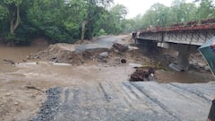 महाराष्ट्र के गढ़चिरौली में बारिश का कहर, बहा पुल, संपर्क टूटा, उठ रहे ये सवाल