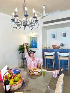 पूल में डूब दिए पोज, पति रॉकी संग की मस्ती, हिना खान ने गोवा में यूं मनाया हनीमून