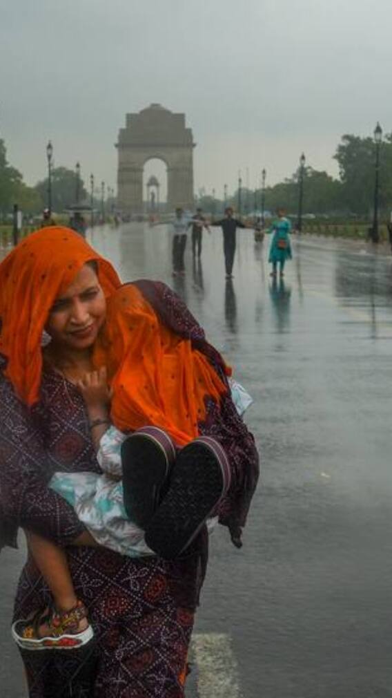 गर्मी से बेहाल दिल्लीवासी, कब होगी मानसून की धमाकेदार एंट्री?