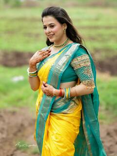 PHOTO : मनमोहक सौंदर्यवती, प्राजक्ता गायकवाडचा मराठमोळा अंदाज!