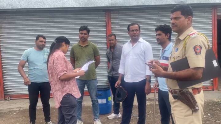 नमुद कारवाई मध्ये एकूण 2 किलो 463 ग्रॅम MD किंमत अंदाजे 1,23 65,000/- जप्त करण्यात आले आहे. जप्त मुद्देमालाचे Sample तपासणीकरिता FSL येथे पाठवले आहे.