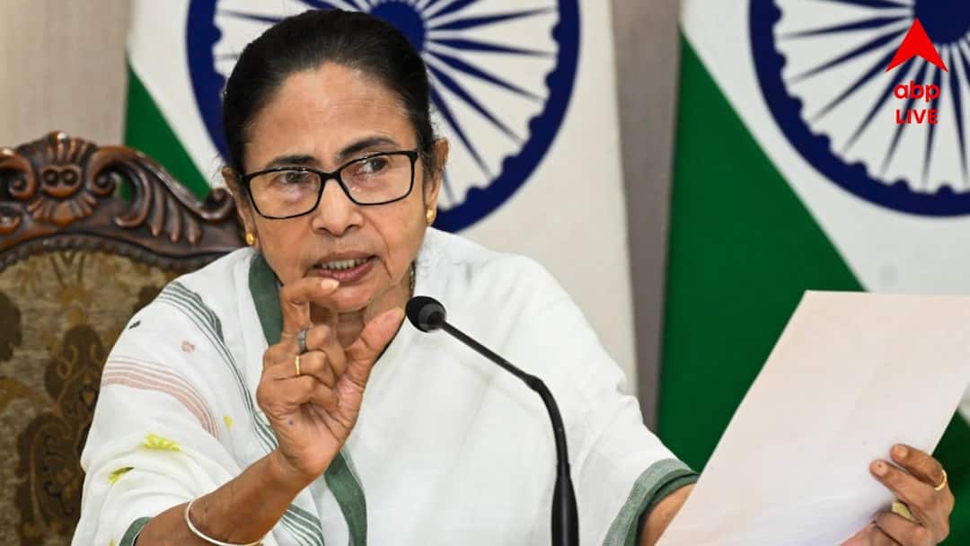 Mamata Banerjee On WB Flood Situation Mentioned Man Made Crisis attacked DVC Mamata Banerjee On Flood: 'ডিভিসি না জানিয়ে জল ছেড়ে দিচ্ছে' ফের বন্য়ার অভিযোগে সরব মুখ্যমন্ত্রী