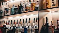 Tasmac Pushes For Digital Payments In Liquor Sales, Sets Targets Amid MRP Violation Concerns