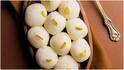 Rasgulla Recipe : టేస్టీ స్వీట్ రసగుల్లా.. ఇంట్లో చేసుకునేందుకు సింపుల్​ని ఫాలో అయిపోండి