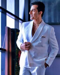 अनुपमा के वनराज 50 साल की उम्र में भी कैसे हैं इतने फिट, जानें सीक्रेट