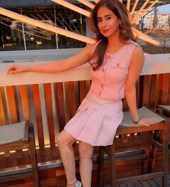 मिनी स्कर्ट में 51 साल की Urmila Matondkar ने गिराई बिजलियां, रंगीला गर्ल का ट्रांसफॉर्मेंशन कर देगा शॉक्ड