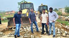 ग्रेटर नोएडा: 50 करोड़ की जमीन कराई गई कब्जा मुक्त, अवैध कॉलोनियों पर चला बुलडोजर