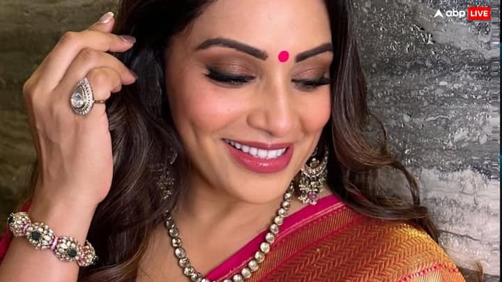 बिपाशा बसु आए दिन किसी ना किसी वजह से सुर्खियों में छाई रहती हैं, फिर चाहे वो पर्सनल लाइफ को लेकर हो या प्रोफेशनल लाइफ को लेकर हो. हाल ही में एक्ट्रेस ने चौंकाने वाला खुलासा किया.