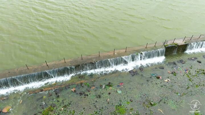 पंचगंगा नदी सुद्धा पहिल्यांदाच मोसमात पात्राबाहेर पडली आहे.