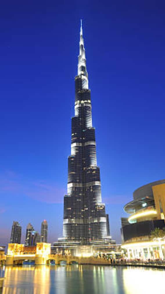 कितने साल में बनकर तैयार हो गया था बुर्ज खलीफा?