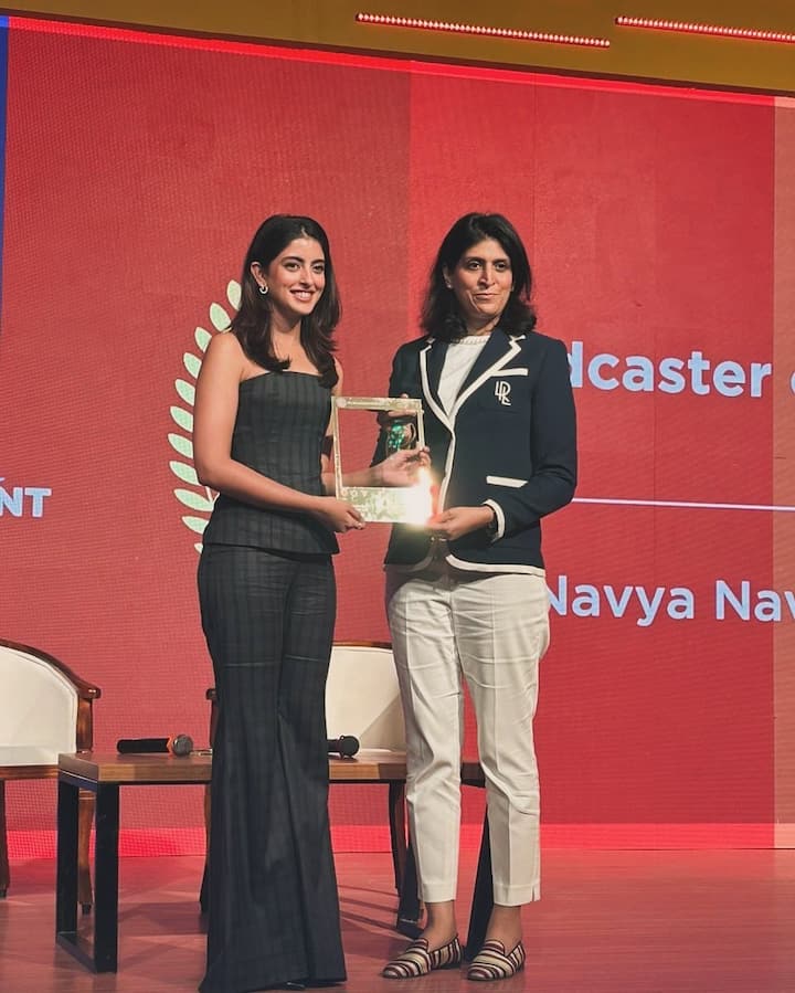 Navya Nanda runs a healthcare platform and NGO named Ara Health. He is not in acting like his brother Agatsya.
