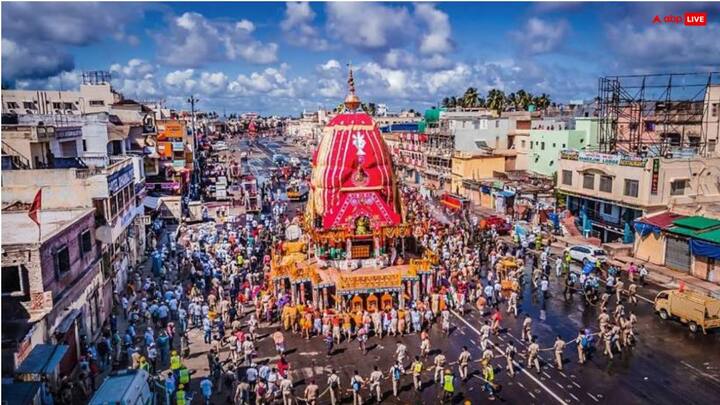 इस साल रथ यात्रा का मुख्य आयोजन 27 जून को होगा, इसका समापन 5 जुलाई 2025 को होगा. इस अलौकिक दृश्य का साक्षी बनने के लिए देश-विदेश से लोग आते हैं.