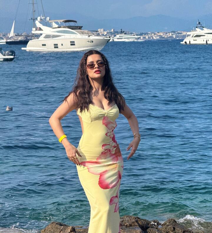 नुकताच तिने तिचा एक बोल्ड लूक शेअर केला आहे.