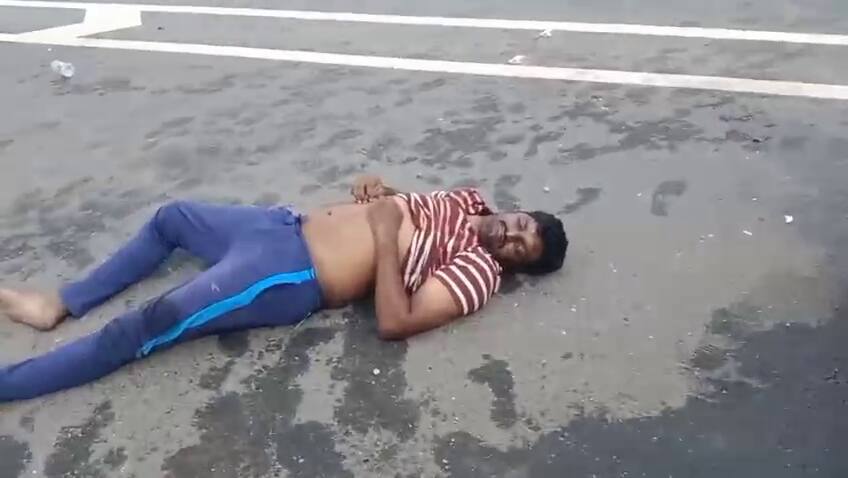 Road Accident: లారీని ఢీకొన్న కారు! ఎస్సై, కానిస్టేబుల్ మృతి- కోనసీమలో విషాదం