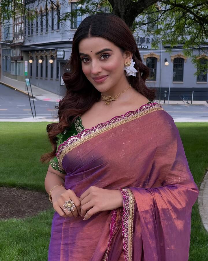 एक वक्त था जब अक्षरा सिंह को पवन सिंह से बेइंतहा प्यार हो गया था. लेकिन, इस कपल का बहुत बुरा ब्रेकअप हुआ था.