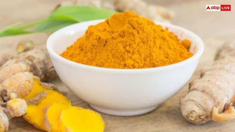 हल्दी का पानी ही नहीं इसे भूनकर खाना भी सेहत के लिए फायदेमंद, दूर होती हैं ये 6 परेशानियां
