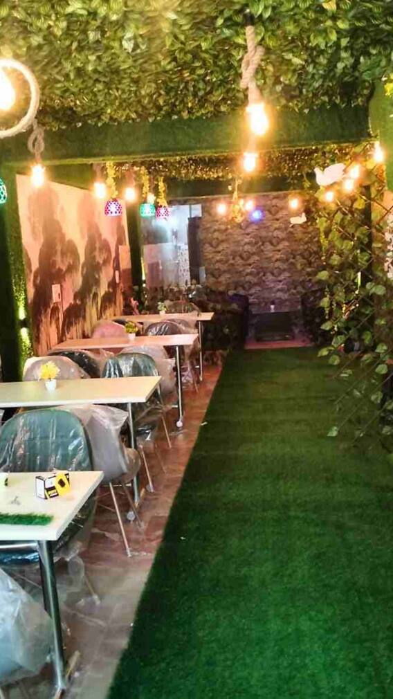 मानसून के दौरान कपल्स के लिए गुजरात के ये कैफे हैं परफेक्ट!