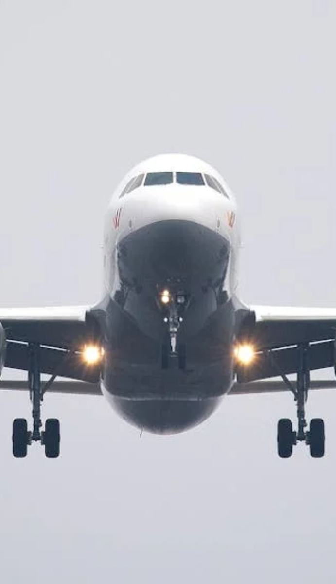 इस प्लेन ने लगाया था बिना रुके दुनिया का पूरा चक्कर