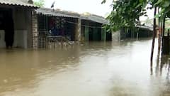 ખાડી પૂરથી સુરતમાં સ્થિતિ  વિકટ, કુંભારીયા ગામમાં ઘરો ,દુકાનોમાં પાણી ઘૂસ્યા