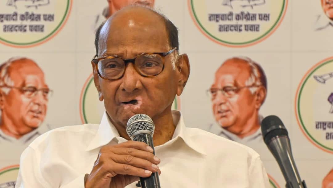 5 जुलाई को उद्धव- राज ठाकरे की रैली में शरद पवार की पार्टी शामिल होगी या नहीं? साफ किया रुख Sharad Pawar NCP attend Raj Thackeray Uddhav Thackeray rally in support of Marathi ann 5 जुलाई को उद्धव- राज ठाकरे की रैली में शरद पवार की पार्टी शामिल होगी या नहीं? साफ किया रुख