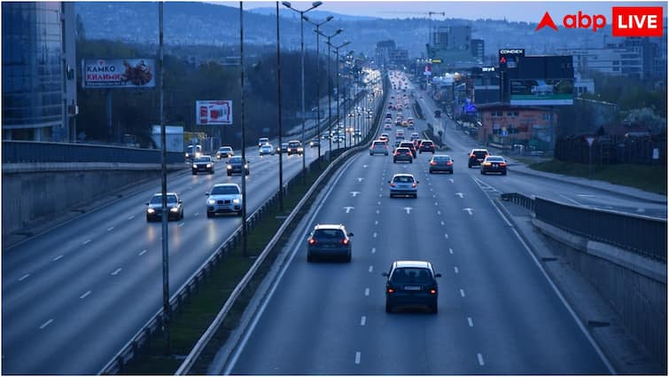 <div>Which Highways Are Covered And Which Aren't Under FASTag Annual Pass?</div>