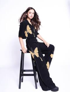 Nitanshi Goel Brings Youthful Glam To The Gram In Striking Co-ord Set; See PICS