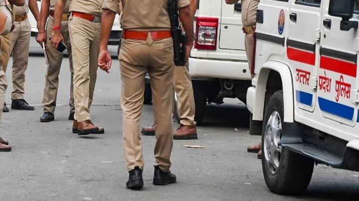 लेकिन अगर बार-बार नोटिस के बाद भी जवाब नहीं दिया गया या फ्रॉड की कोशिश की गई. तो आयकर विभाग सख्त कदम उठा सकता है. ऐसे में फिर आपको गिरफ्तार करने के लिए पुलिस आ सकती है. इसलिए हमेशा ITR वक्त पूरी ईमानदारी बरतें.